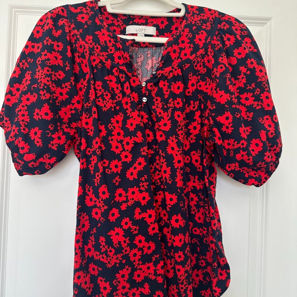 LOFT Women's Floral Round Yoke Puff Sleeve Top